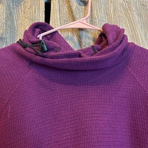 Men’s Large Melanzana Purple Sweater